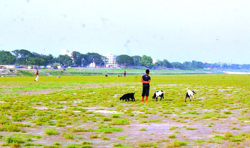 ঐতিহাসিক ফারাক্কা দিবস আজ