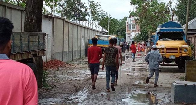 সোনারগাঁওয়ে দুপক্ষের সংঘর্ষে আহত ২০, বাড়িঘর ভাংচুর ও লুটপাট