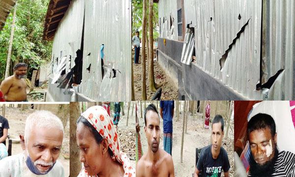 বালিয়াকান্দিতে তুচ্ছ ঘটনাকে কেন্দ্র করে ৬টি বাড়ি ভাংচুর