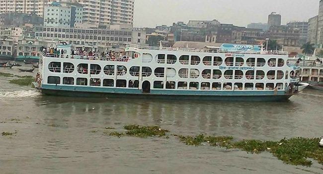 আড়াই মাস বন্ধ থাকার পরে লঞ্চ ছাড়ার প্রস্তুতি, স্বাস্থ্যবিধি লঙ্ঘনের আশঙ্কা