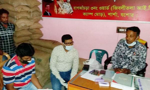 শার্শায় ১০ টাকার চাল বিতরণে অনিয়মের অভিযোগ