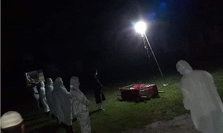 সোনাগাজীতে করোনা আক্রান্ত ব্যক্তির মৃত্যু : পরিবারের অমানবিকতা