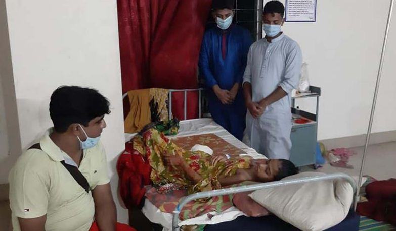 মানবিকতার অনন্য নজির গড়লো ফরিদপুরের পুলিশ