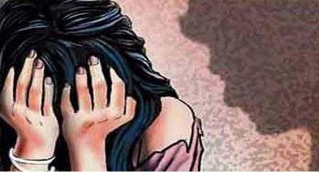 চুয়াডাঙ্গায় নারী ক্রিকেটারের শ্লীলতাহানী