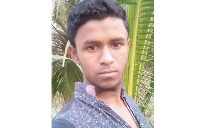 আম পাড়াকে কেন্দ্র করে মাদরাসা ছাত্রকে পিটিয়ে হত্যা