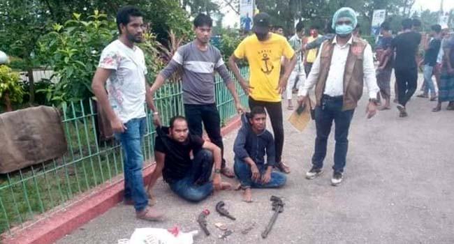 নোয়াখালীতে আগ্নেয়াস্ত্রসহ যুবলীগ নেতা আটক
