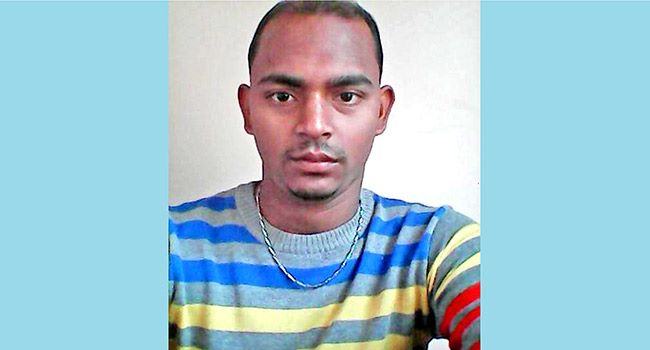 বগুড়ায় যুবলীগ নেতাকে দিনে দুপুরে গলা কেটে হত্যা