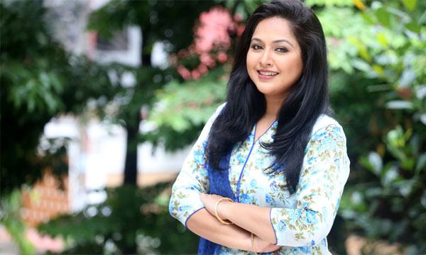 ঈদের দুই ধারাবাহিকে নাদিয়া