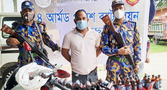 বগুড়া এপিবিএন’র চাঁপাইনবাবগঞ্জে মাদকবিরোধী অভিযান : গ্রেফতার ১