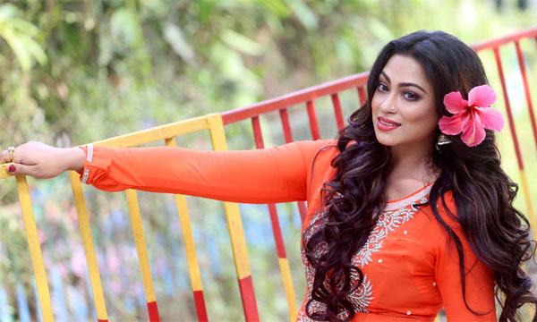 ত্বক থাকুক সুন্দর