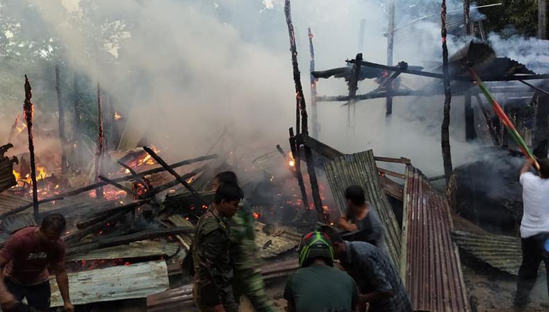 রাঙ্গামাটির বিলাইছড়ি উপজেলা বাজারে অগ্নিকাণ্ডে পুড়ে গেল দোকান-বসতবাড়ি