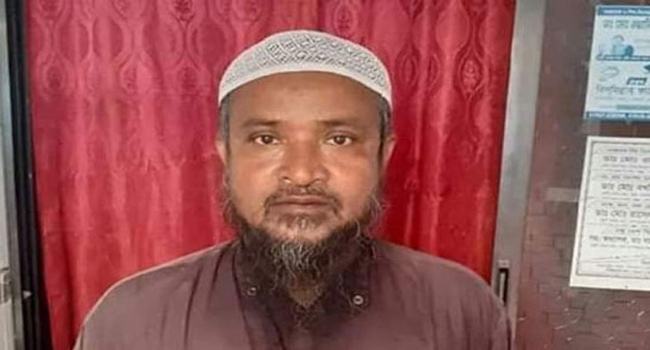 স্বপদে বহাল থাকছেন সোনাগাজীর সেই ইমাম