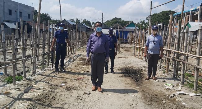 নবীনগরে সরকারি নির্দেশনা অমান্য করে পশুর হাট, ভ্রাম্যমান আদালতে জরিমানা