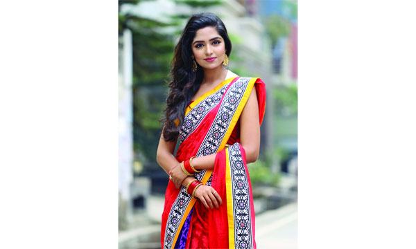 ‘নন্দিনী’ হয়ে আসছেন হিমি
