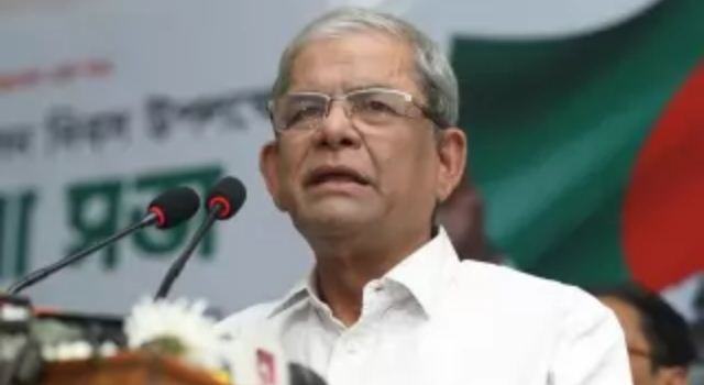 সরকারের অব্যবস্থাপনায় পুরো স্বাস্থ্য ব্যবস্থা ভেঙে পড়েছে : ফখরুল