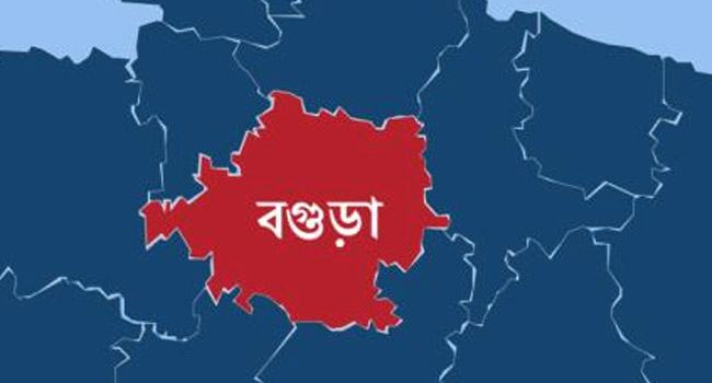 পরকীয়া প্রেমের বাধা দেয়ায় স্ত্রীকে পুড়িয়ে হত্যা চেষ্টা অভিযোগ