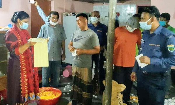 পুঠিয়ায় নকল কসমেটিক তৈরির কারখানার সন্ধান
