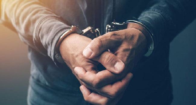 সিরাজগঞ্জে ছাত্রলীগের পাল্টাপাল্টি মামলা, গ্রেফতার ১২