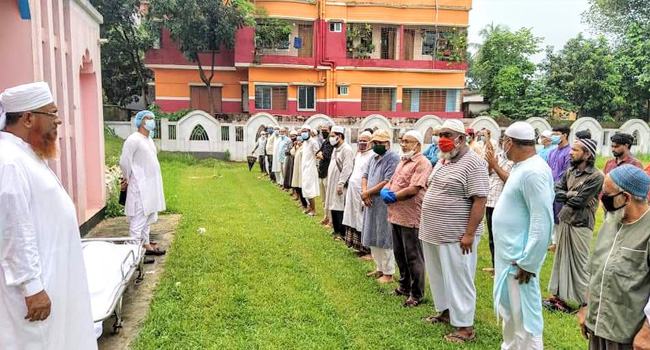 সাংবাদিক রাশীদ উন নবী বাবুর দাফন সম্পন্ন