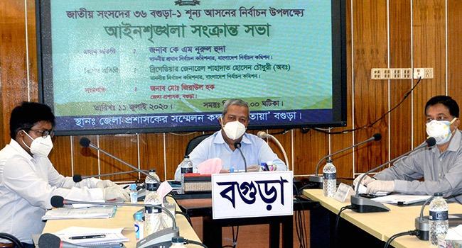 যেকোনো পরিস্থিতিতে ভোট গ্রহণ করা হবে : বগুড়ায় সিইসি