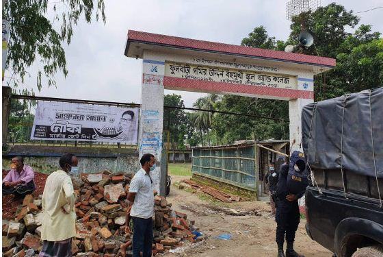 বগুড়া-১ উপ নির্বাচন : জাল ভোট দিতে গিয়ে ২ কিশোর গ্রেফতার