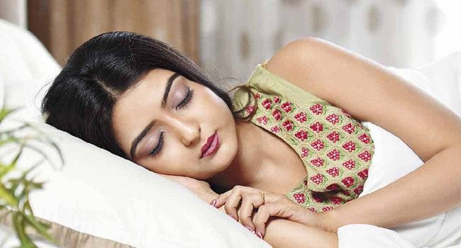 অতিরিক্ত ঘুম ও এর ক্ষতিকর দিকগুলো জেনে রাখুন