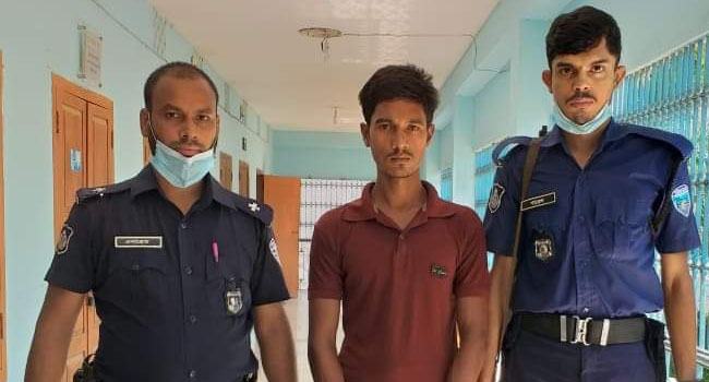 ছাত্রী উত্যক্ত করায় হাটহাজারীতে এক যুবকের কারাদণ্ড