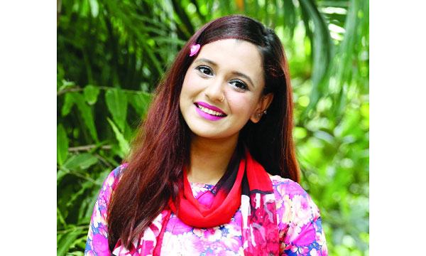 রিমঝিম হয়ে আসছেন সাবিলা নূর
