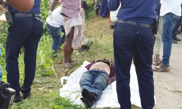 ক্ষেত থেকে লাশ উদ্ধার