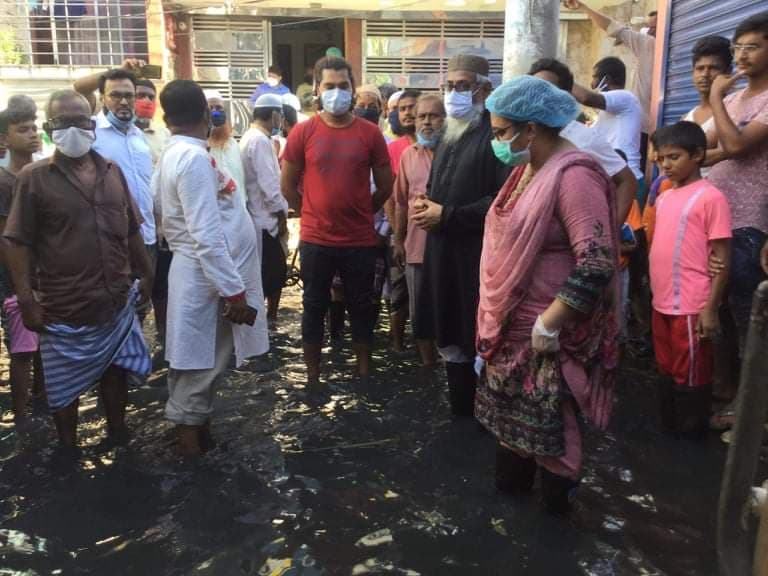 কারখানার পানি রাস্তায় আসায় নারায়ণগঞ্জে ডাইং মালিককে লাখ টাকা জরিমানা
