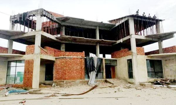 করোনাকালে থমকে আছে কাজ, বিল পাচ্ছেন না ঠিকাদাররা