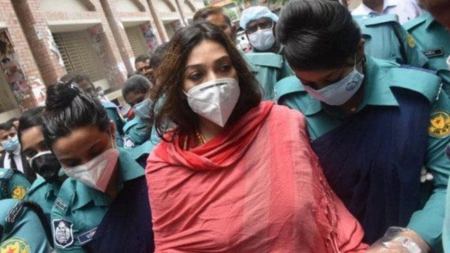 রিমান্ড শেষে আদালতে নেয়া হয়েছে সাবরিনাকে