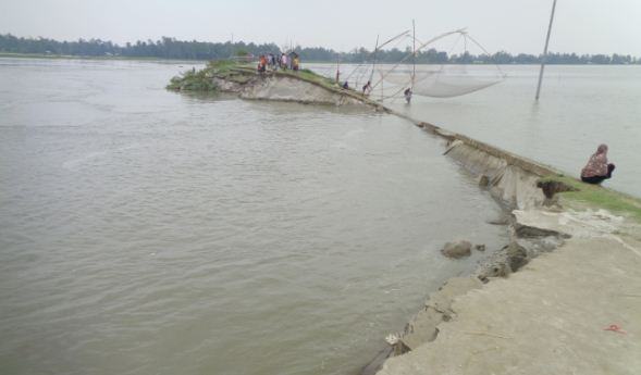 ৩ দিনে নদী গর্ভে বিলীন ১৫০ মিটার