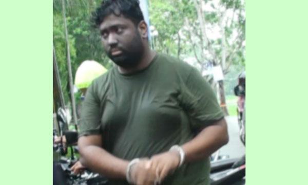 বেতাগীতে ফেইসবুক আইডি ডুপ্লিকেট করার অপরাধে ফাহাদ গ্রেফতার