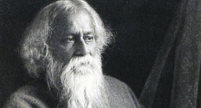 রবিঠাকুর থেকে বিশ্বকবি