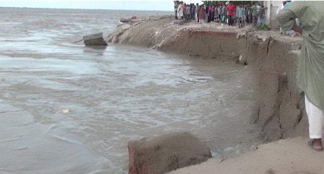 প্রবল স্রোতে পদ্মায় ভাঙ্গন, জাজিরার গৃহহীন ১৯৭ পরিবার
