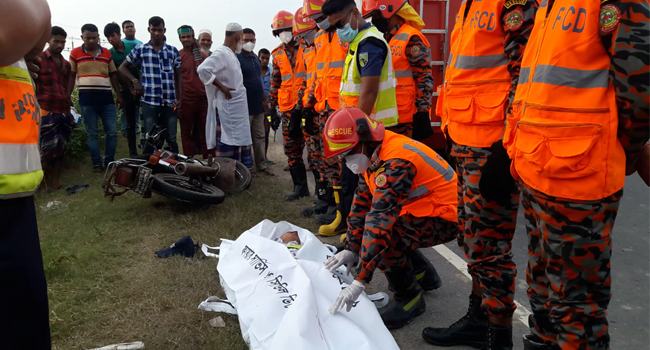 টাঙ্গাইলে সড়ক দুর্ঘটনায় টিএসআই নিহত