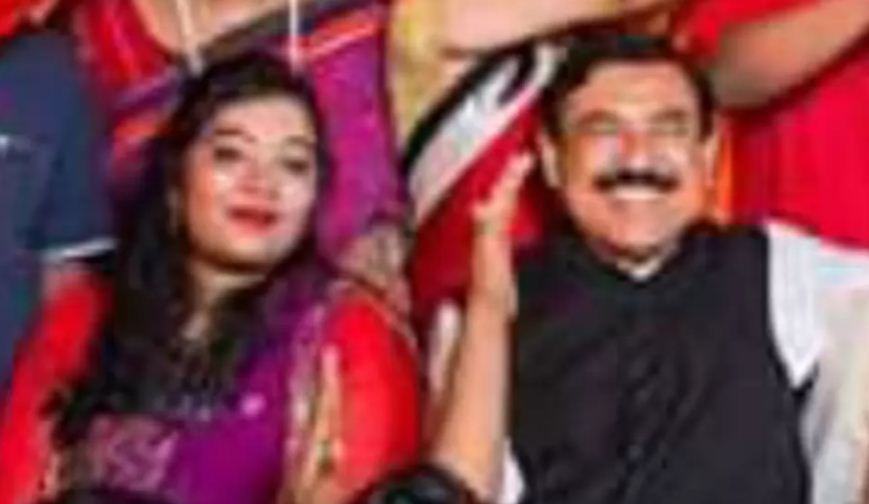 করোনার ভুয়া সনদ দেখিয়ে লন্ডন যেতে চেয়েছিলেন শাজাহান খানের মেয়ে