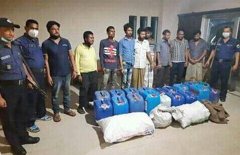 ১২০০ লিটার ডিস্টিল অ্যালকোহলসহ ৯ মাদক ব্যবসায়ী গ্রেফতার