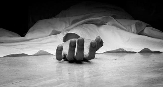 স্বামীর অত্যাচারের বলি দুই সন্তানের জননী