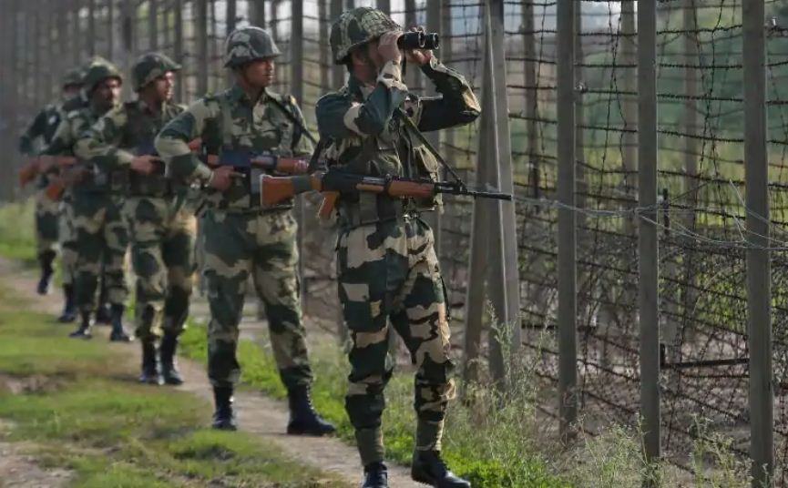 সীমান্তে বিএসএফের পাথর নিক্ষেপে বাংলাদেশী নিহত