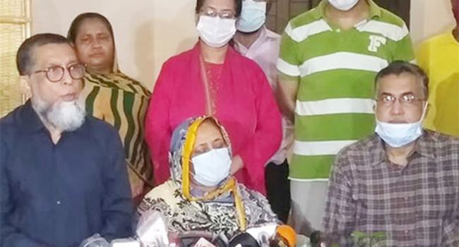 এটাই যেন বিচারবহির্ভুত হত্যাকাণ্ডের শেষ ঘটনা হয় : সিনহার মা