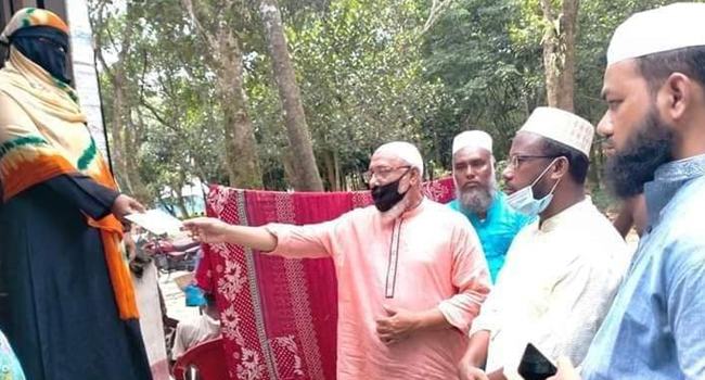 কটিয়াদীতে মৃত ব্যক্তির পরিবারকে জামায়াতের সহায়তা