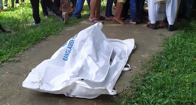 ডাকাতিয়া নদী থেকে এক নারীর লাশ উদ্ধার