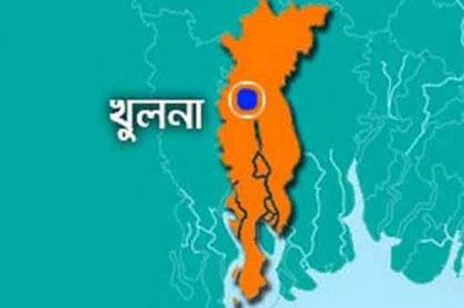 খুলনায় হাসুয়া দিয়ে কুপিয়ে যুবক হত্যা
