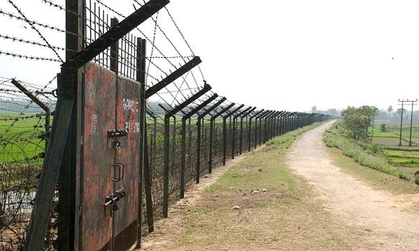 পাটগ্রাম সীমান্তে বিএসএফের গুলিতে গরু ব্যবসায়ী আহত