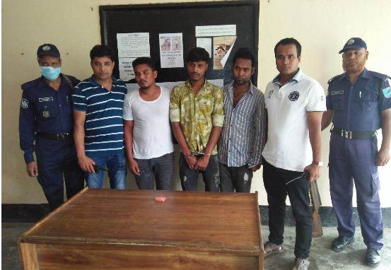 শীর্ষ সন্ত্রাসী জহিরুল ২ সহযোগীসহ আটক