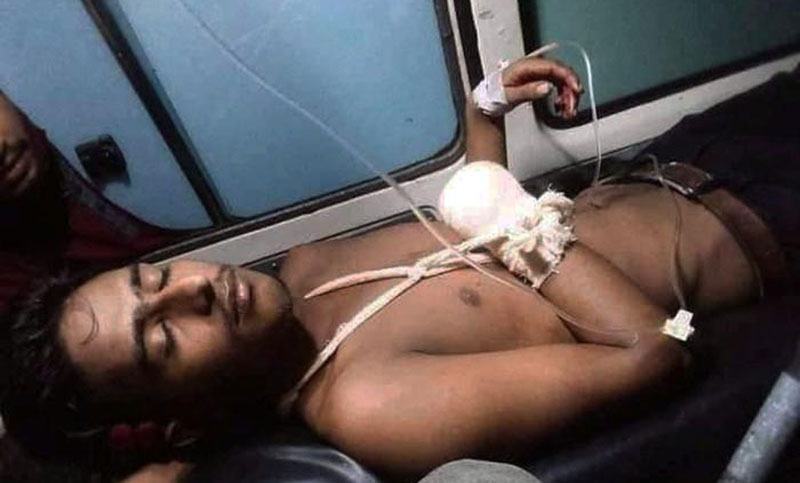 ছাত্রলীগ নেতার কবজি কেটে উল্লাস :  ২ আসামি গ্রেফতার