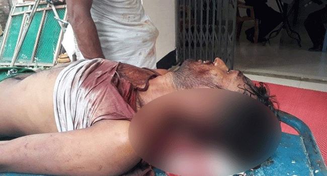 রায়পুরায় রাস্তা নিয়ে দ্বন্দ্বের জেরে যুবককে কুপিয়ে হত্যা