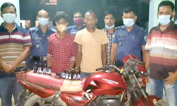 আটোয়ারীতে ফেনসিডিলসহ আটক ২